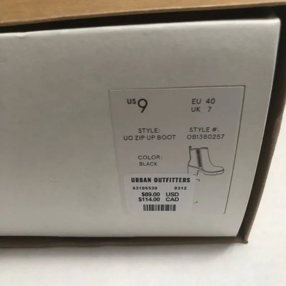 NWT Urban Outfitters Zip-Up boot black (9) - Picture 8 of 15